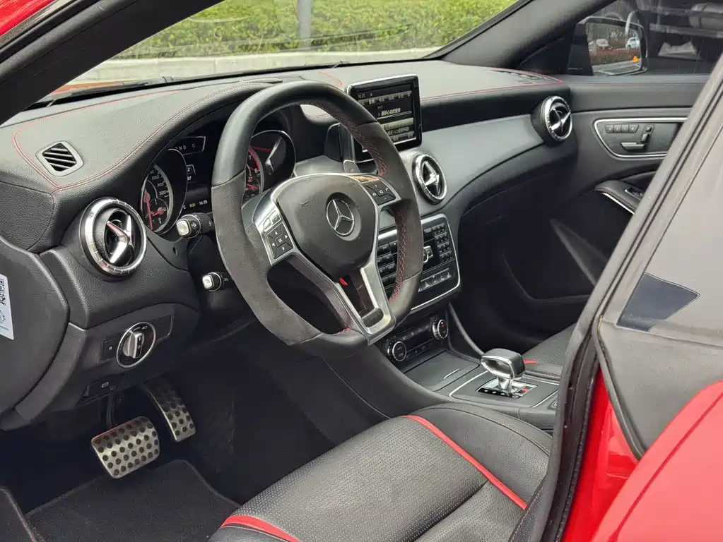 Mercedes-Benz CLA AMG 2014 — фото 14
