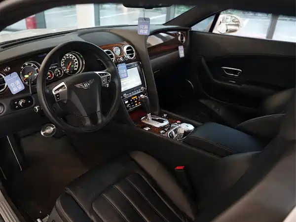 Bentley Continental 2012