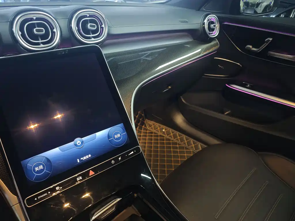 Mercedes-Benz C-Class 2022 — фото 8