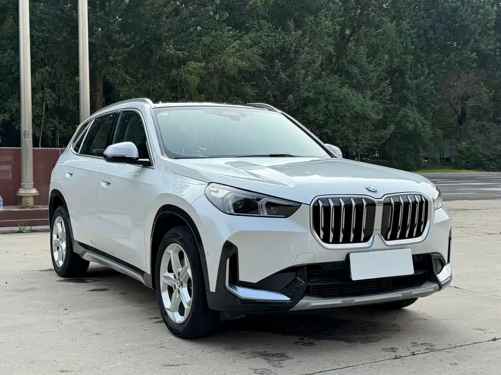 BMW X1 2023 — фото 3