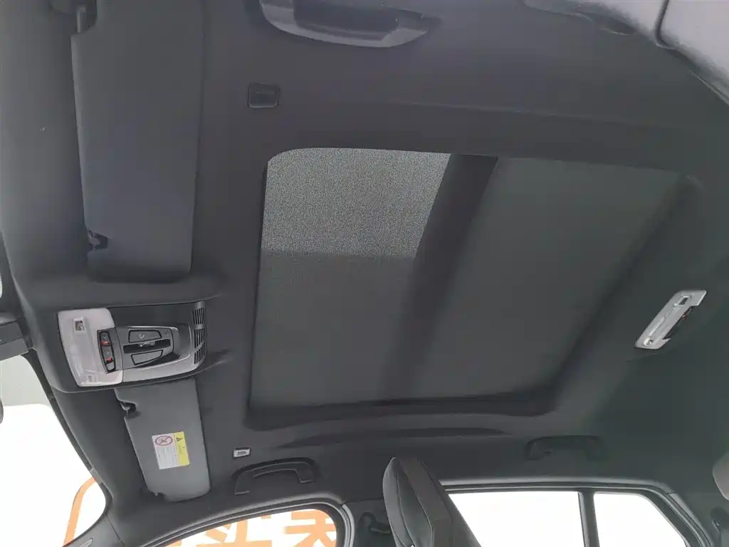 BMW X2 2022 — фото 14