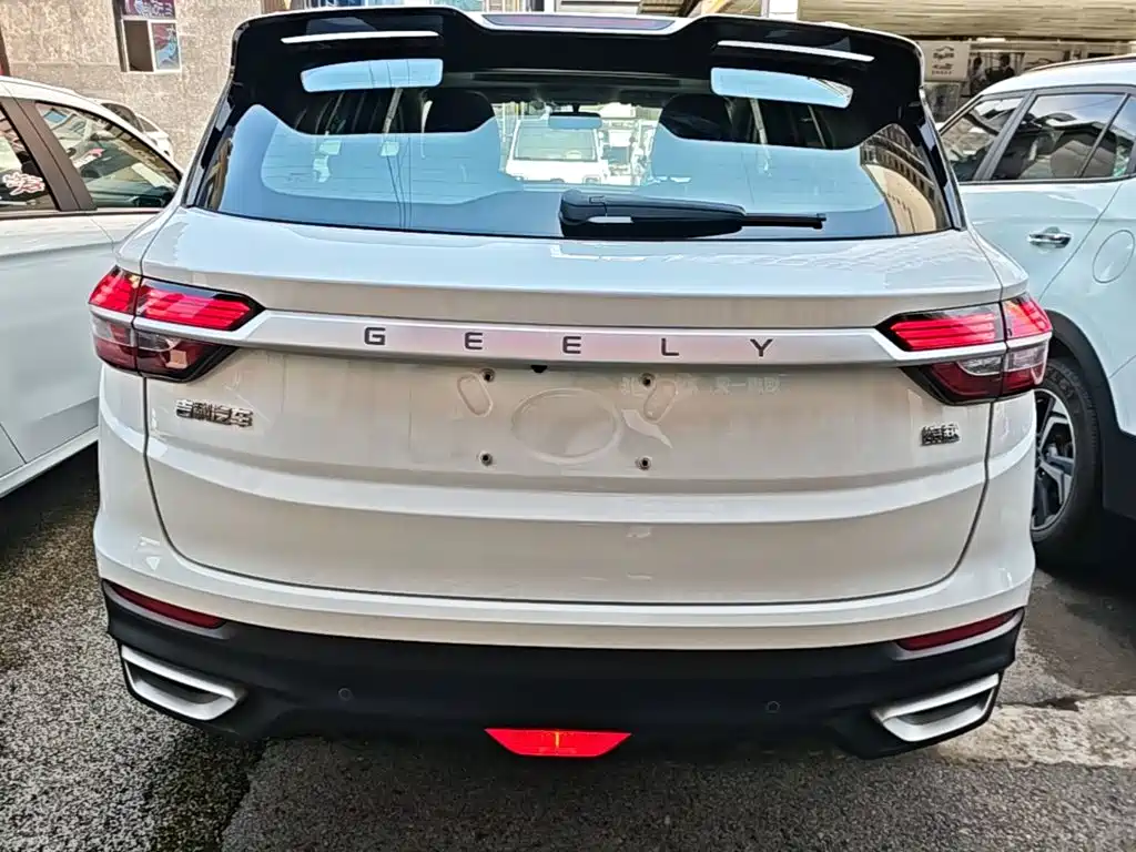 Geely Binyue 2021