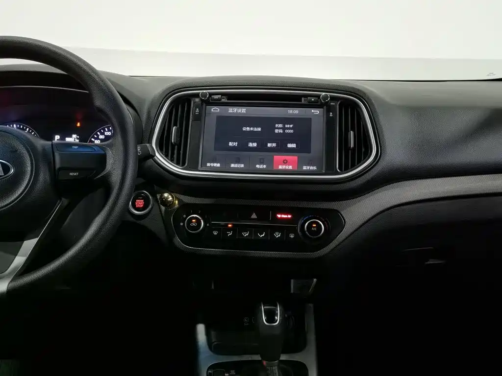 Kia KX3 2016 — фото 12