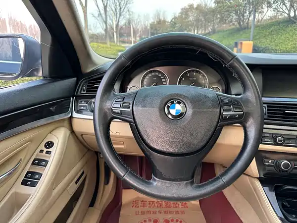 BMW 5 Series 2012