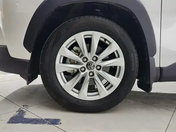 Toyota Corolla Cross 2024