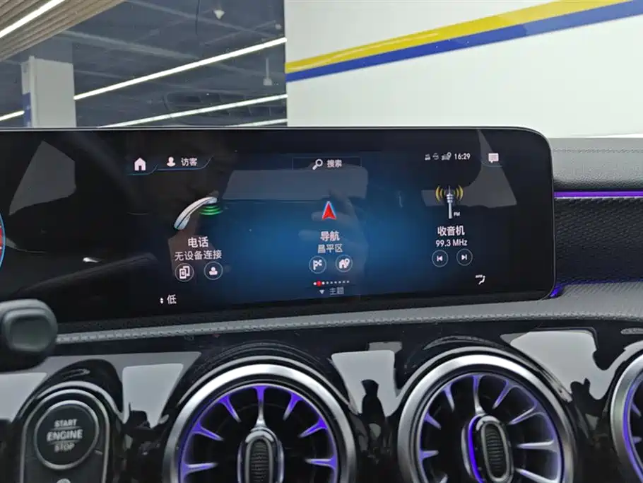 Mercedes-Benz A-Class 2023 — фото 13