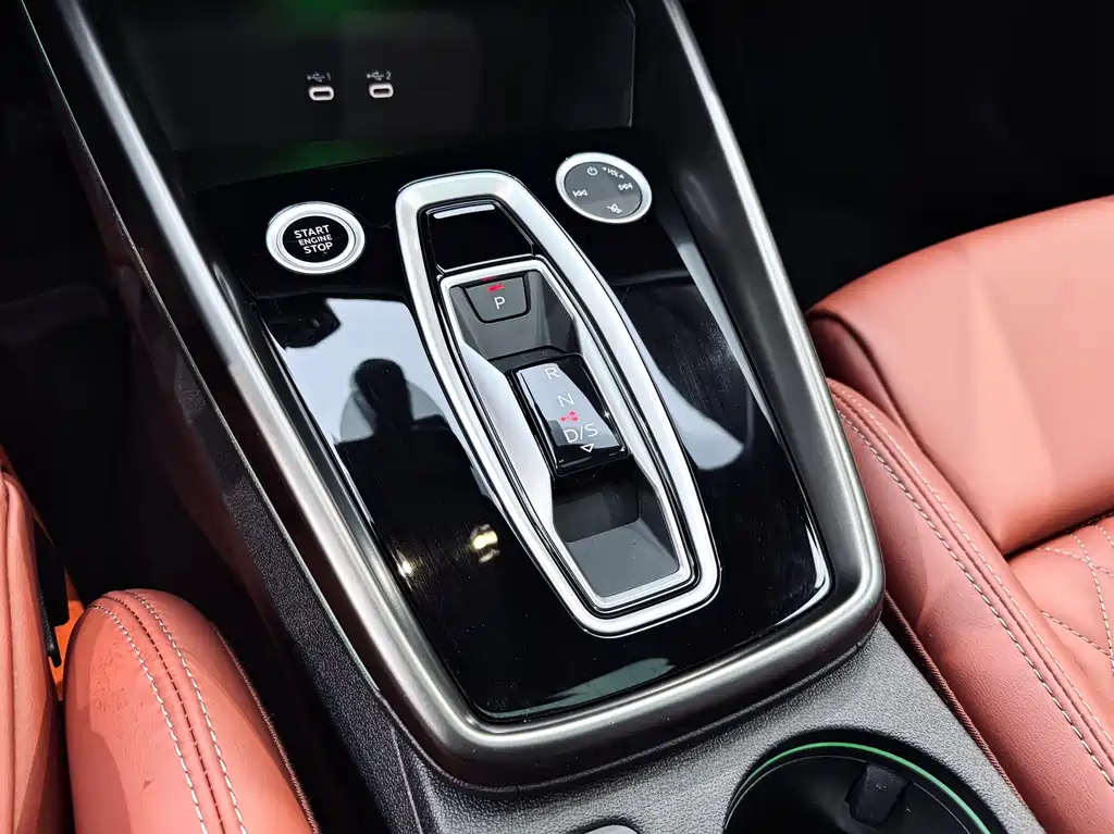 Audi A3 2025 — фото 16
