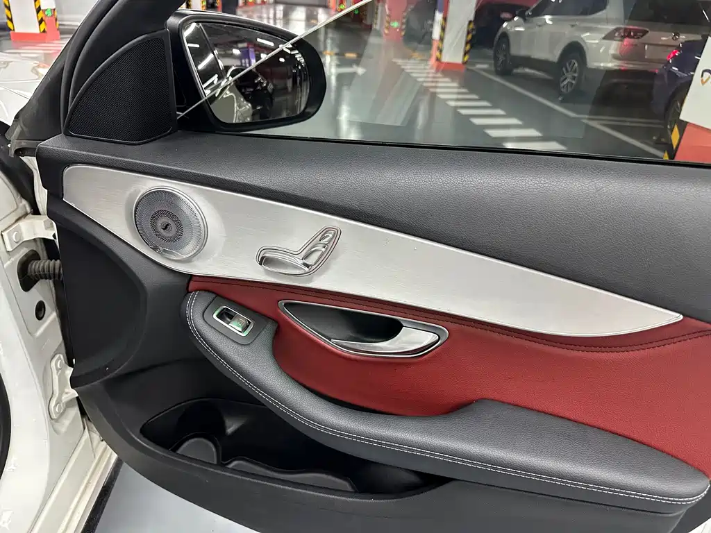 Mercedes-Benz C-Class 2020 — фото 16