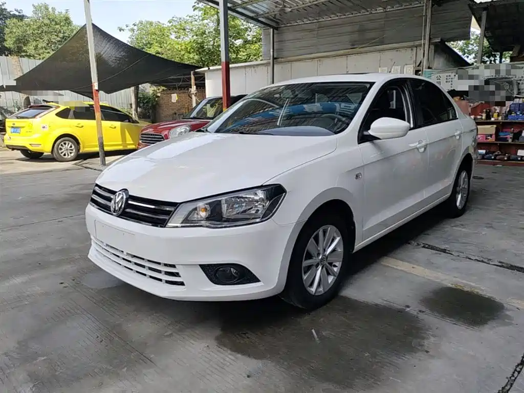 Volkswagen Jetta 2016 — фото 1