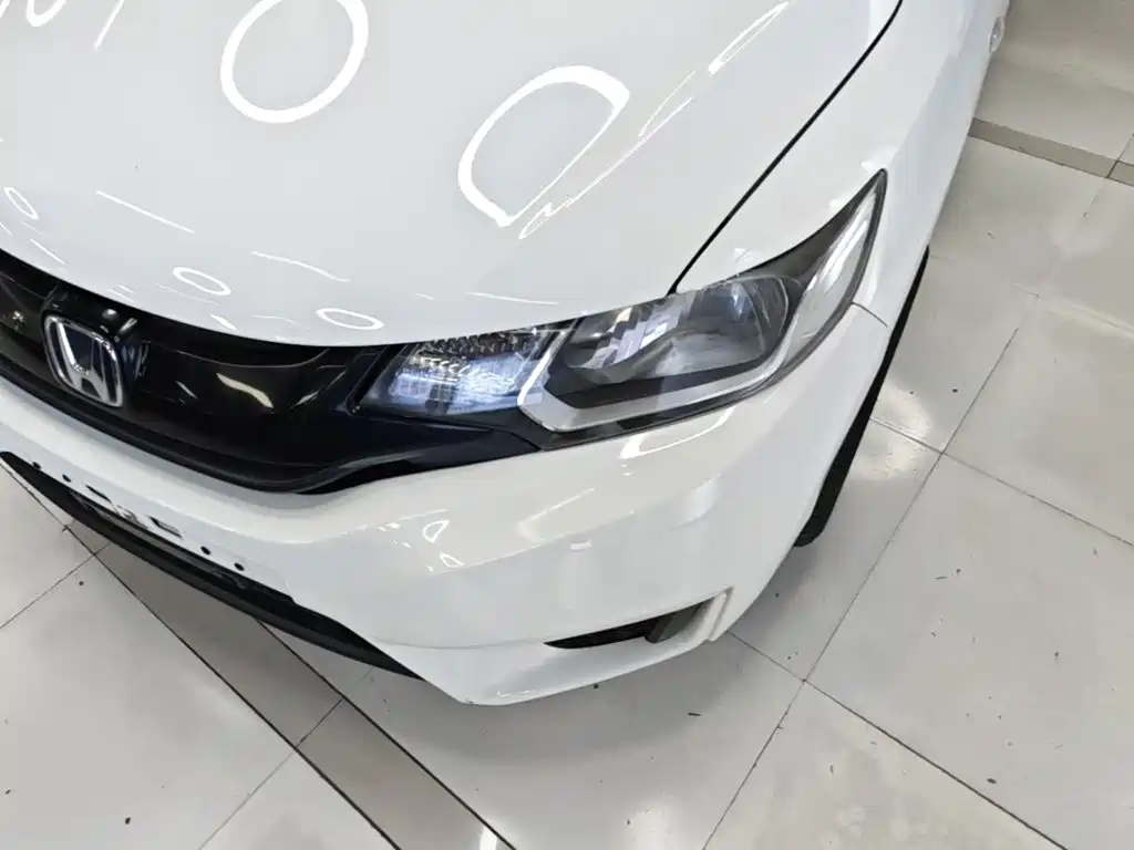 Honda Fit 2015 — фото 24