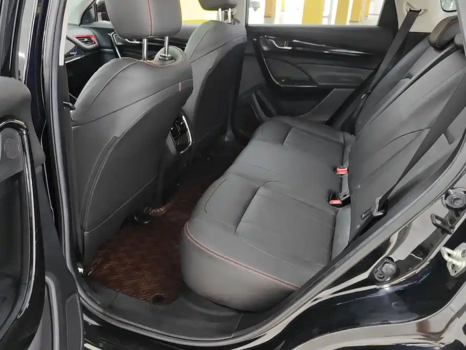Dongfeng Fengshen AX7 2022 — фото 11