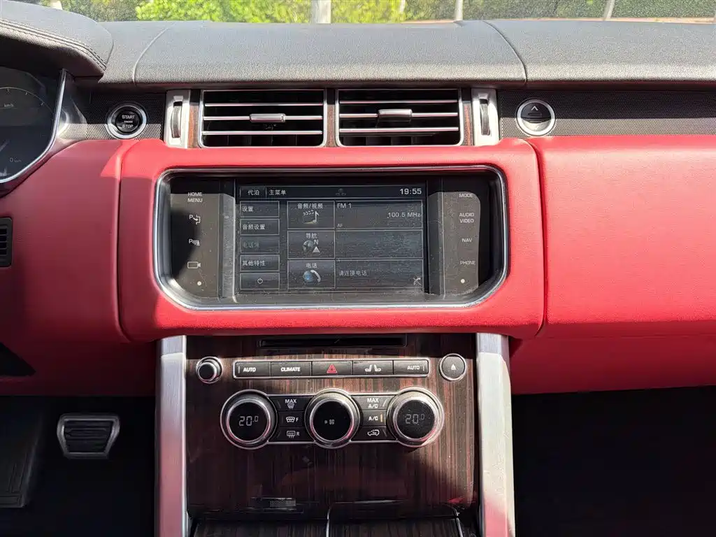 Land Rover Range Rover 2015 — фото 13