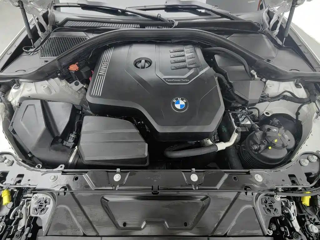 BMW 3 Series 2021