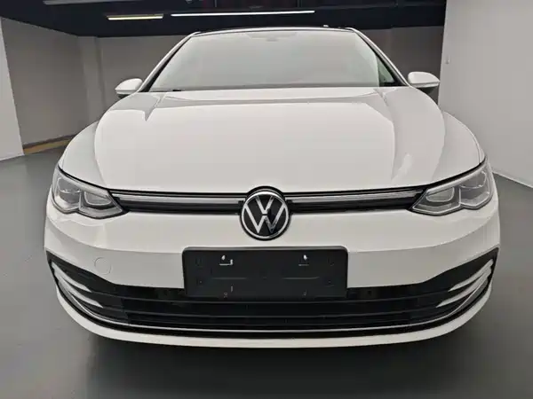 Volkswagen Golf 2022
