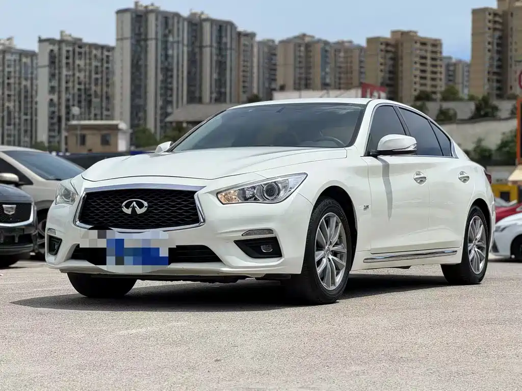 Infiniti Q50L 2023