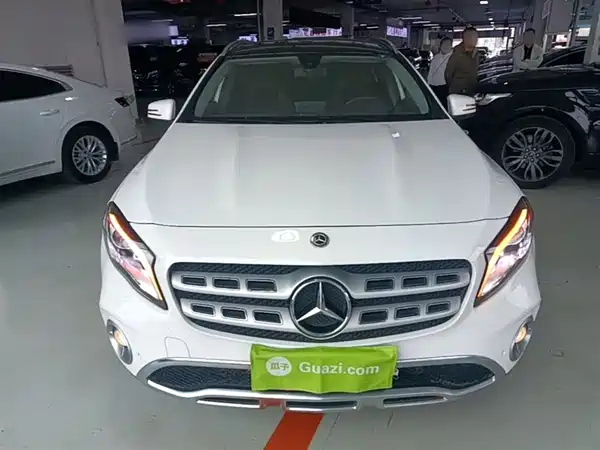 Mercedes-Benz GLA 2017