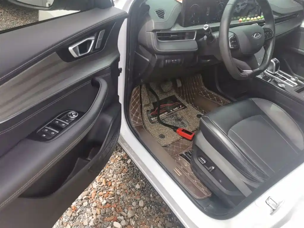 Chery Tiggo 8 PLUS 2023 — фото 16