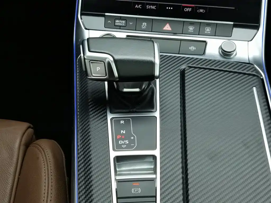 Audi A6L 2021 — фото 13