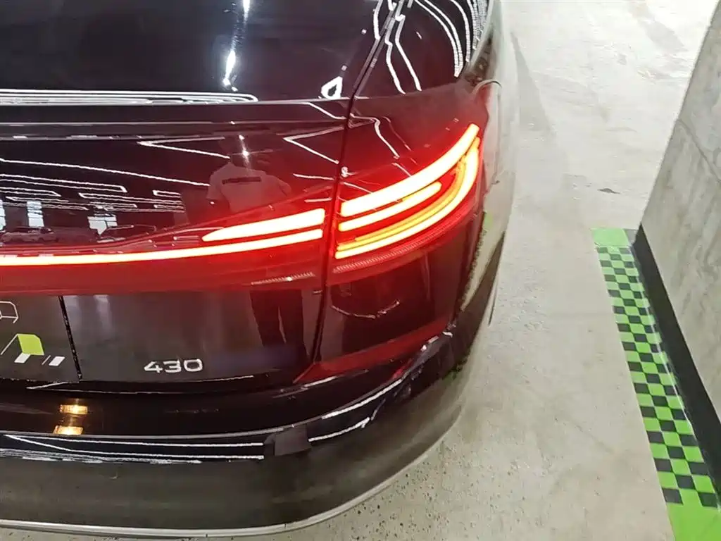 Volkswagen Passat PHEV 2022 — фото 8