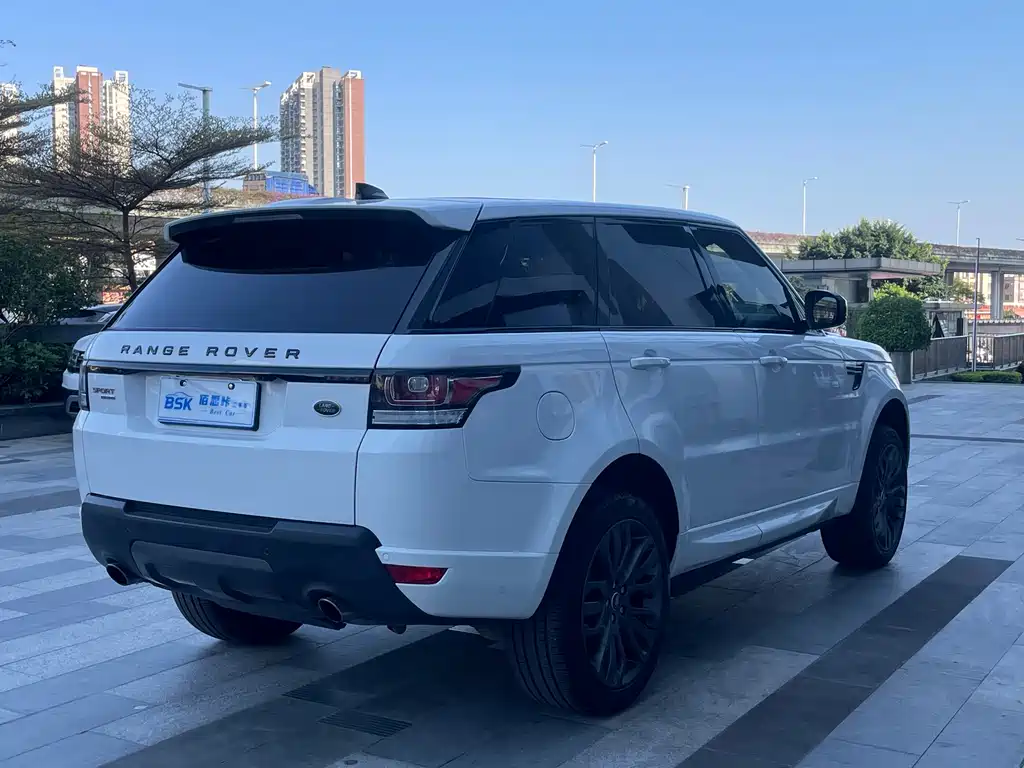Land Rover Sport 2018 — фото 16