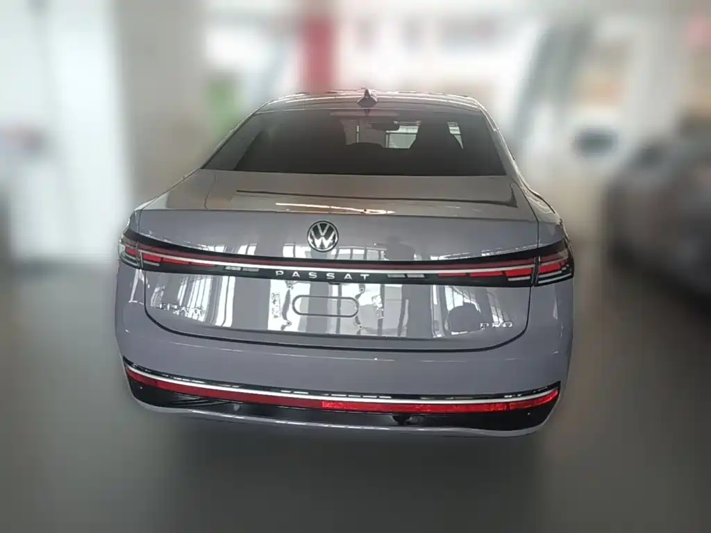 Volkswagen Passat 2024 — фото 10