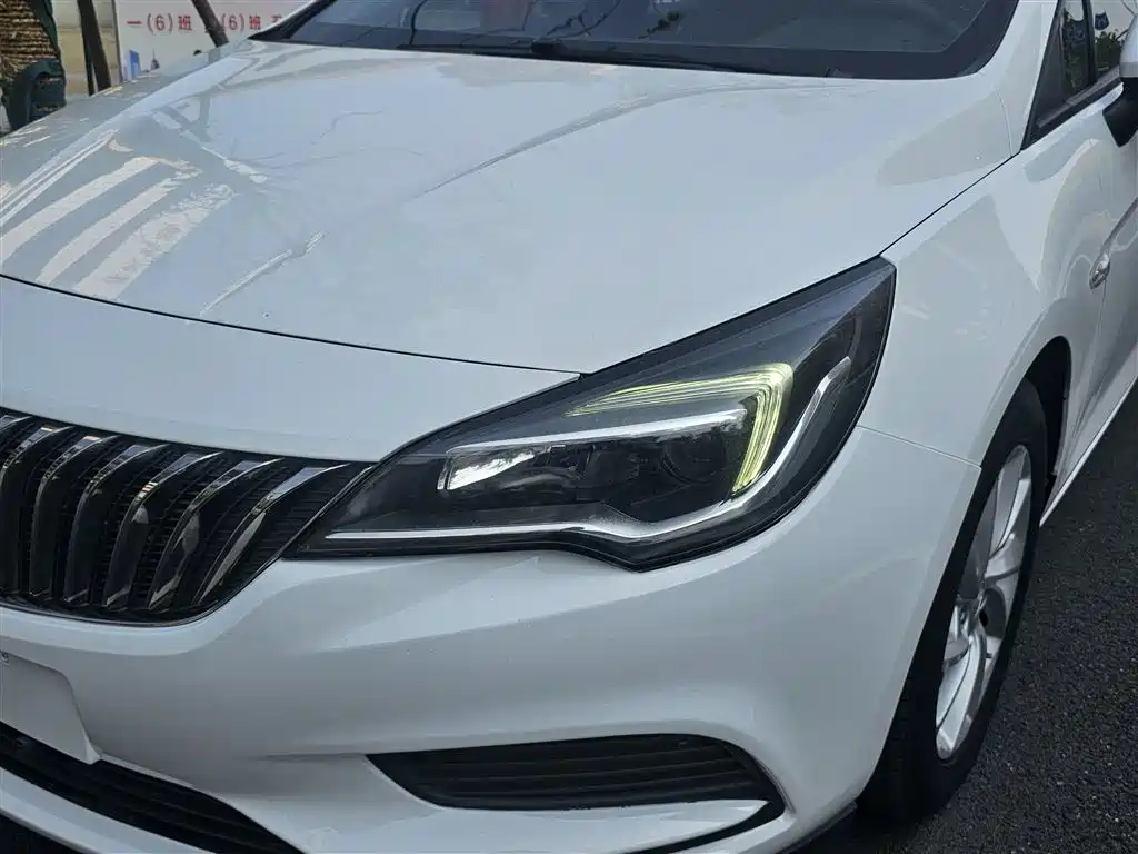 Buick Verano 2017 — фото 24