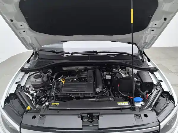 Volkswagen Bora 2023