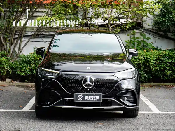 Mercedes-Benz EQE SUV 2026