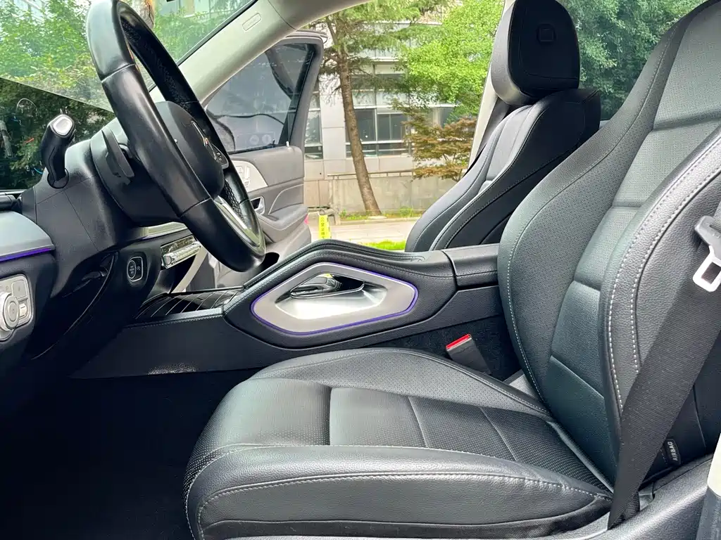 Mercedes-Benz GLE 2021