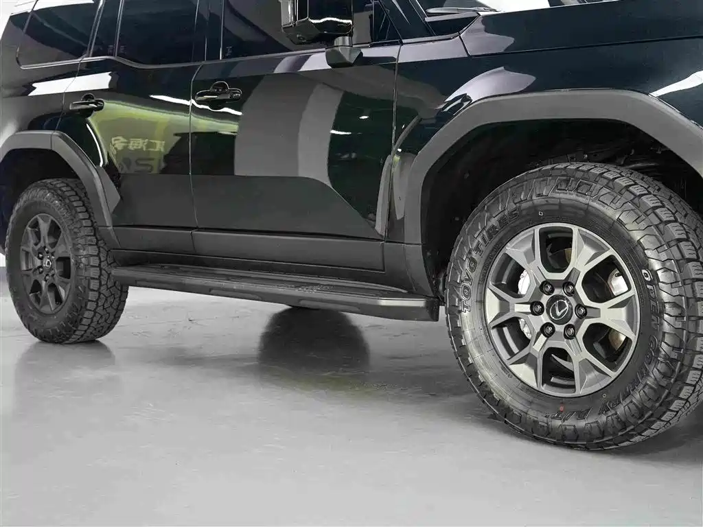 Lexus GX 2025 — фото 14