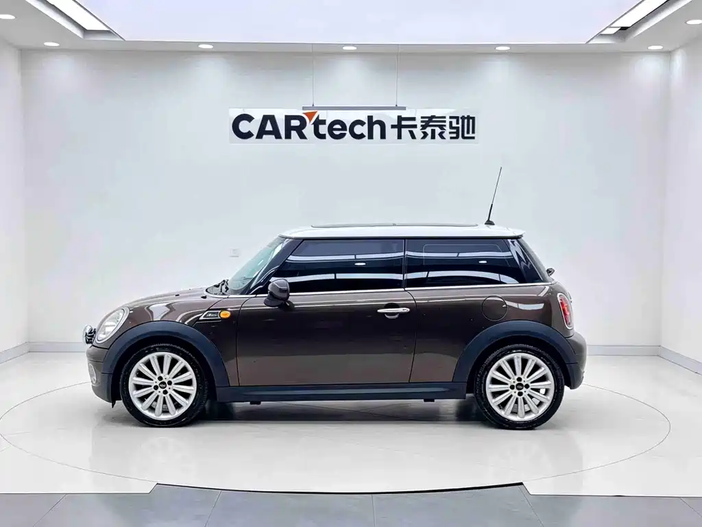 MINI Mini 2010