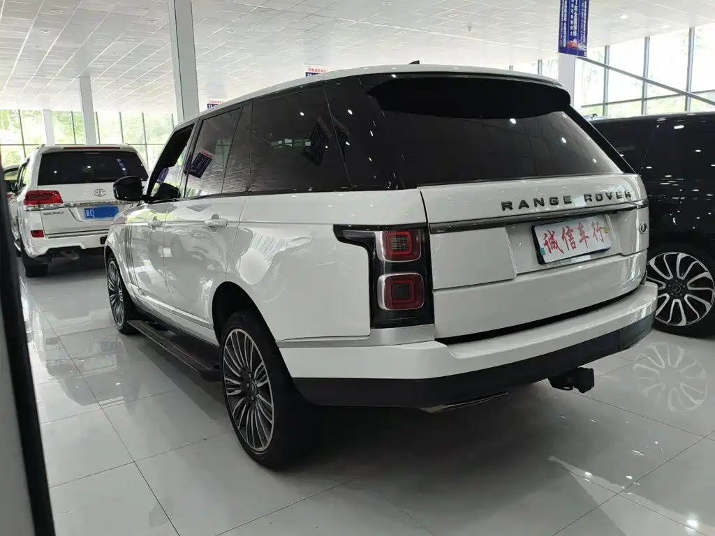 Land Rover Range Rover 2019 — фото 6