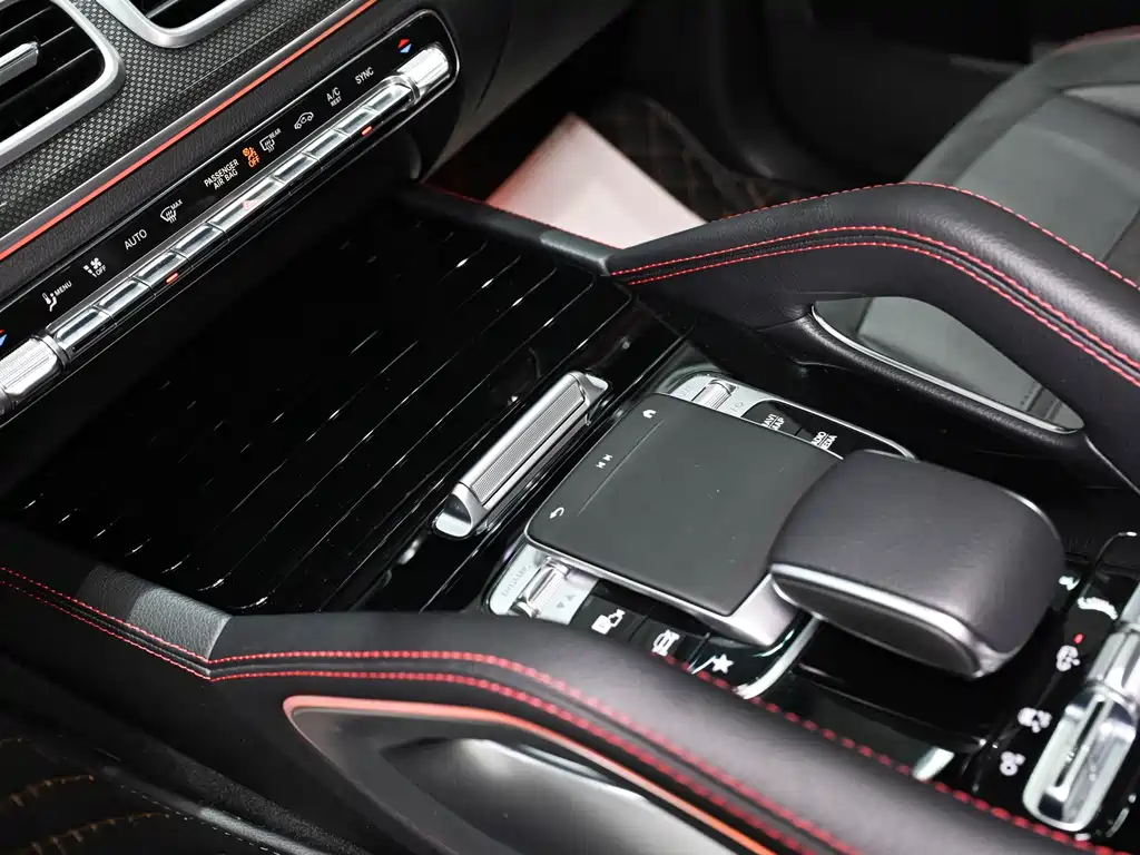 Mercedes-Benz GLE Coupe AMG 2022 — фото 17