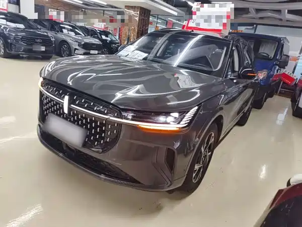 Lincoln Nautilus 2024