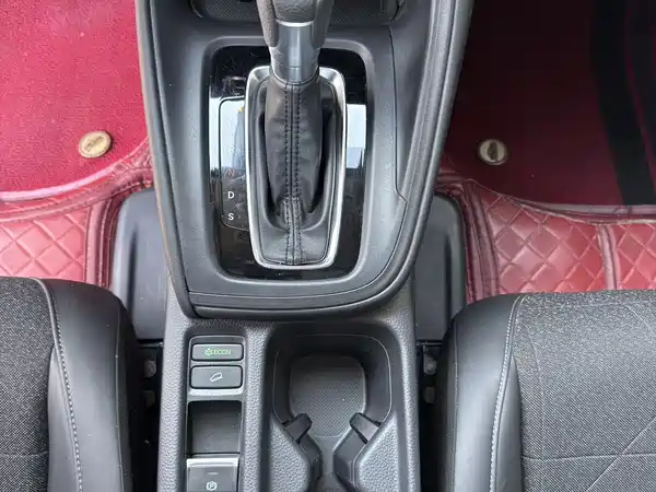 Honda Vezel 2023