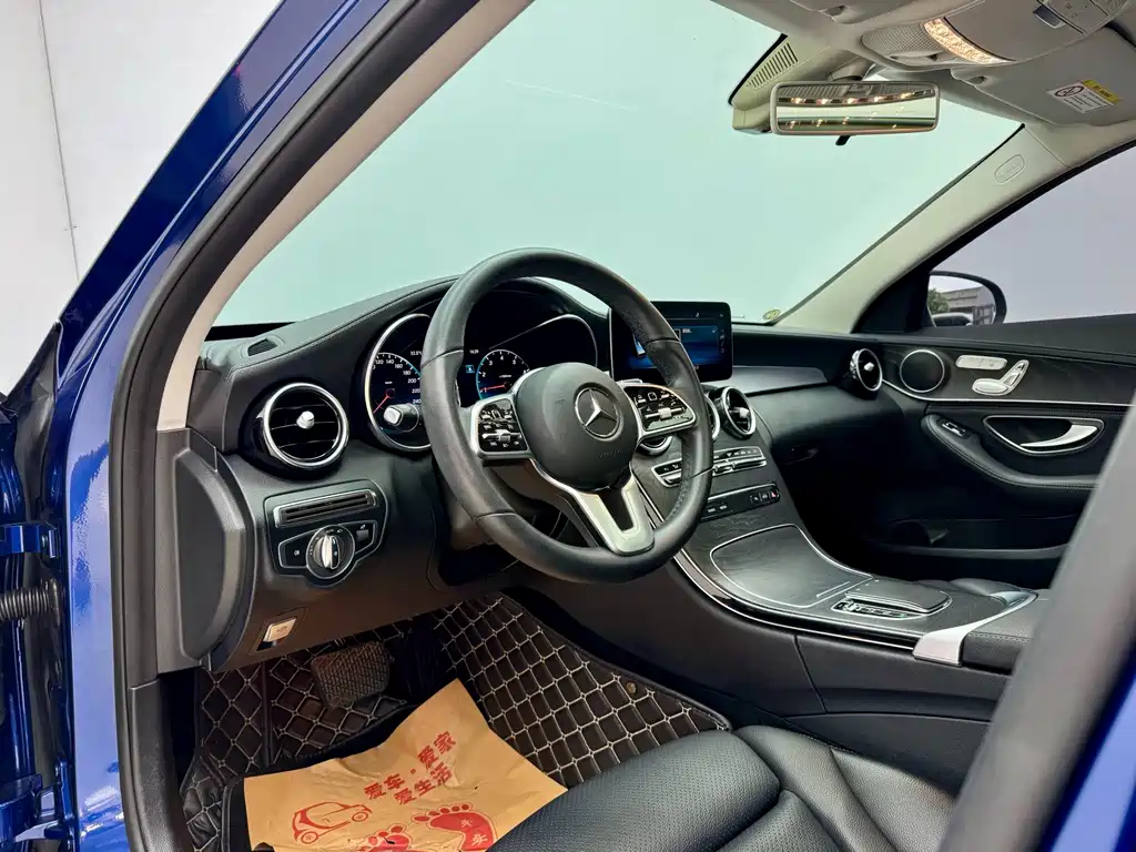 Mercedes-Benz C-Class 2018