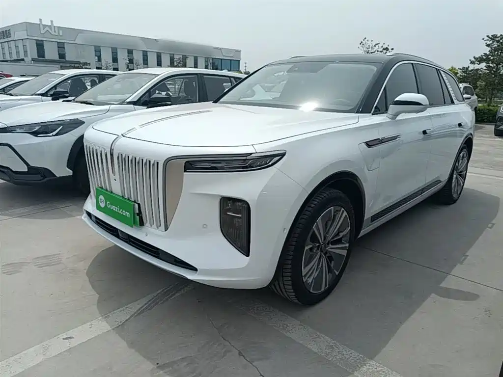Hongqi E-HS9 2023