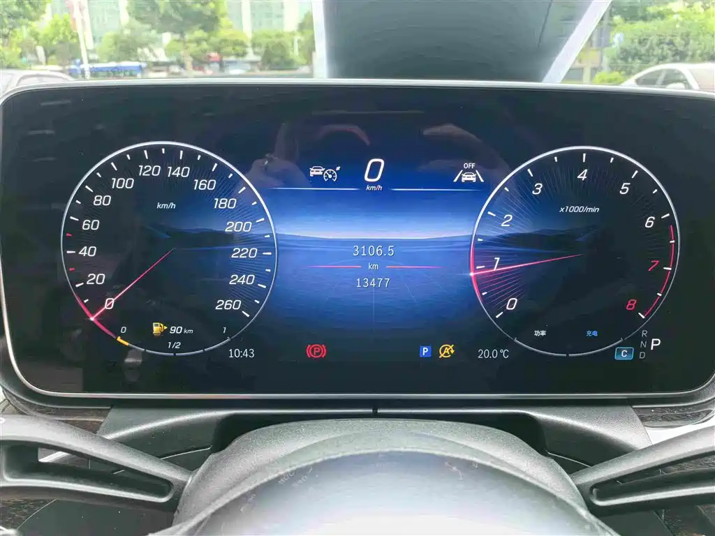 Mercedes-Benz C-Class 2025 — фото 12