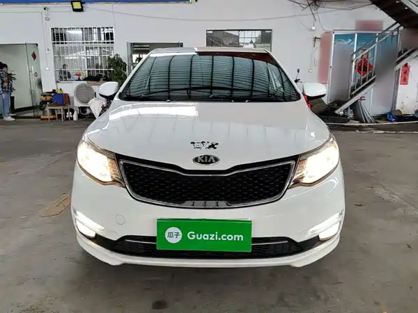 Kia K2 2015