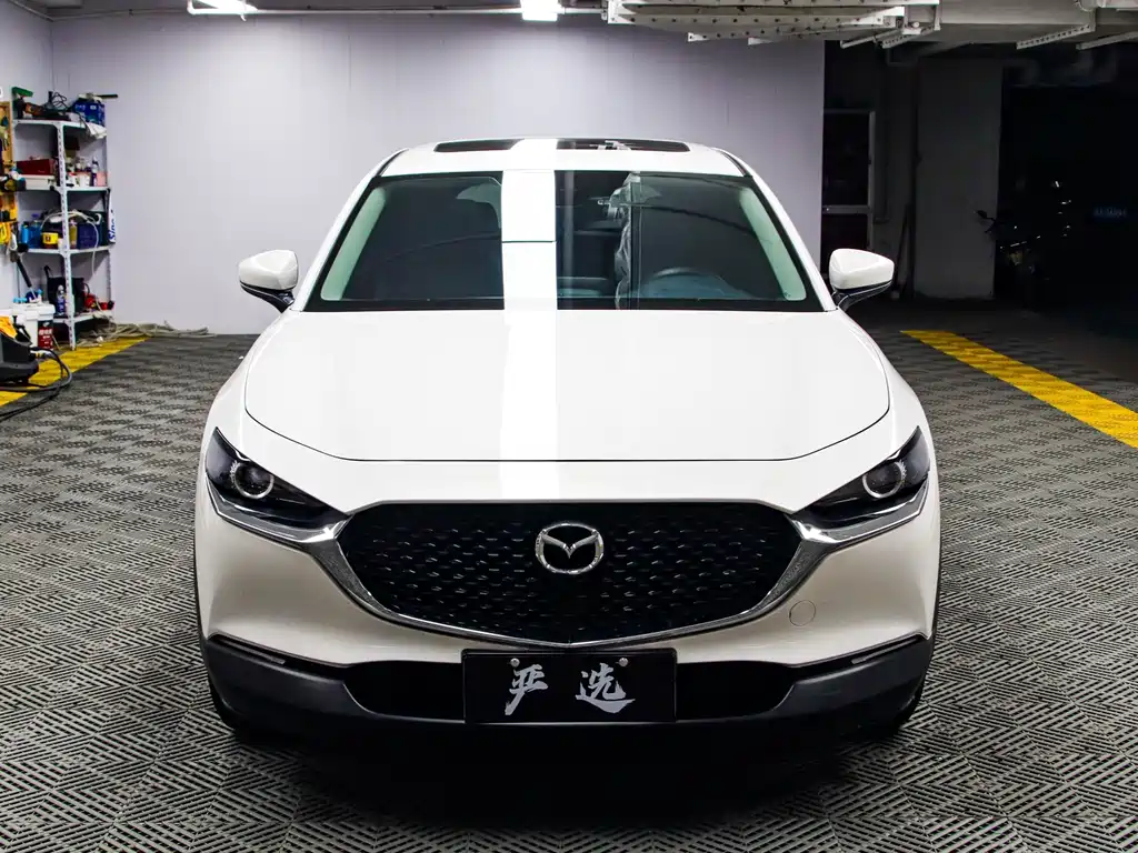 Mazda CX-30 2022 — фото 2