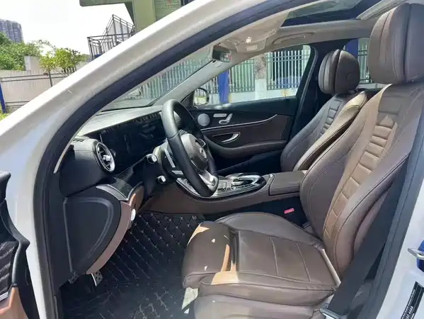 Mercedes-Benz E-Class 2017