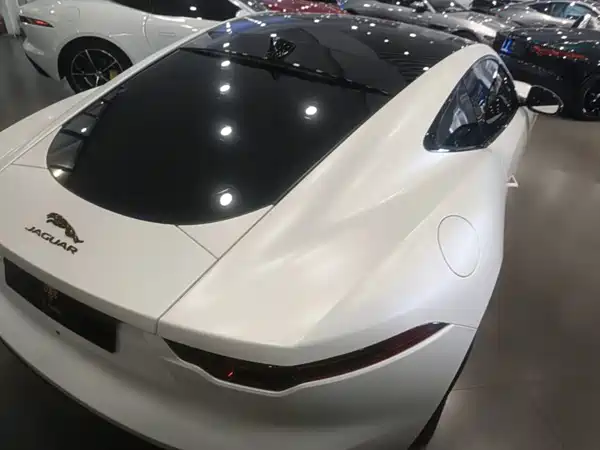 Jaguar F-TYPE 2024