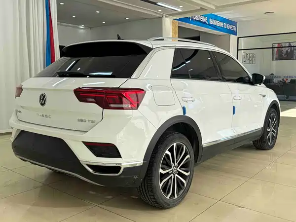 Volkswagen T-Roc 2021