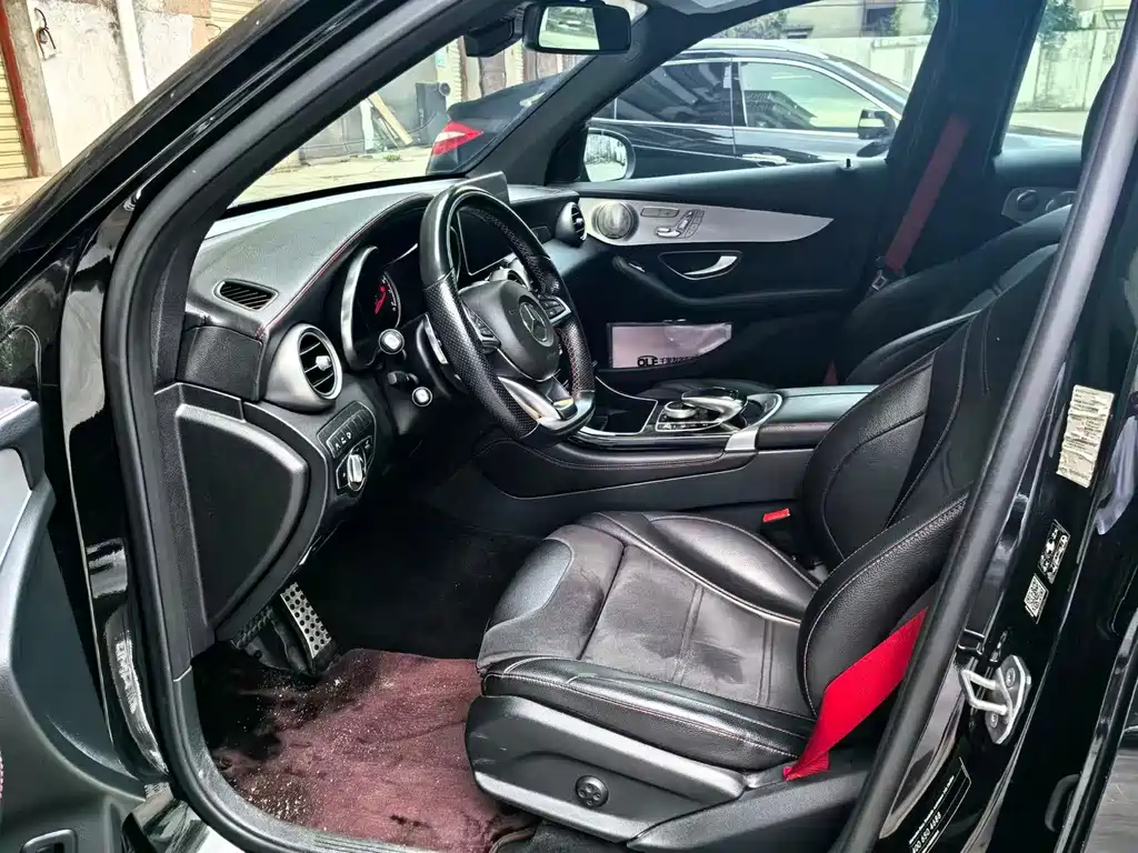 Mercedes-Benz GLC AMG 2018 — фото 2