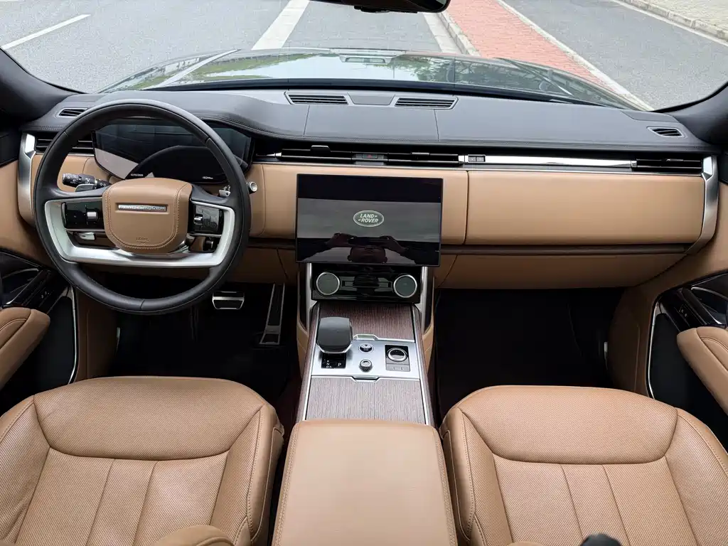 Land Rover Range Rover 2022 — фото 10