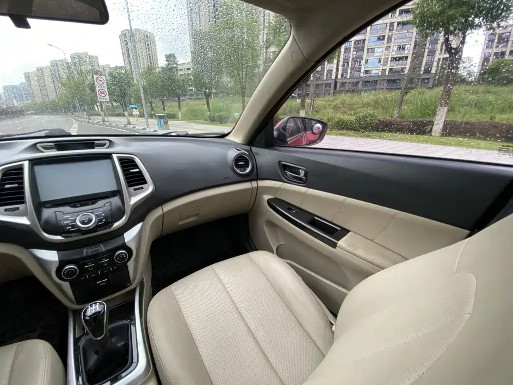 Changan Eado 2014 — фото 19