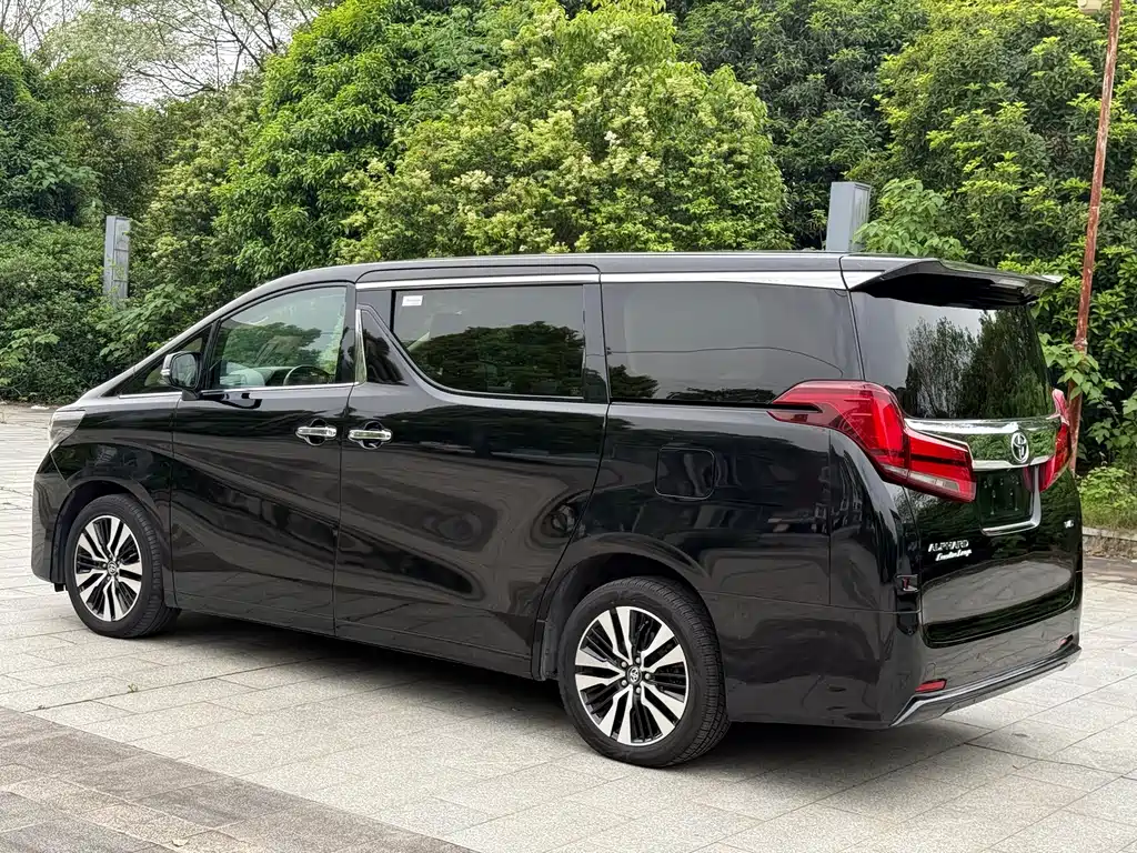 Toyota Alphard 2019 — фото 5
