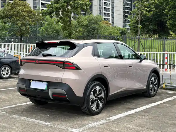 Changan Qiyuan Q05 2025