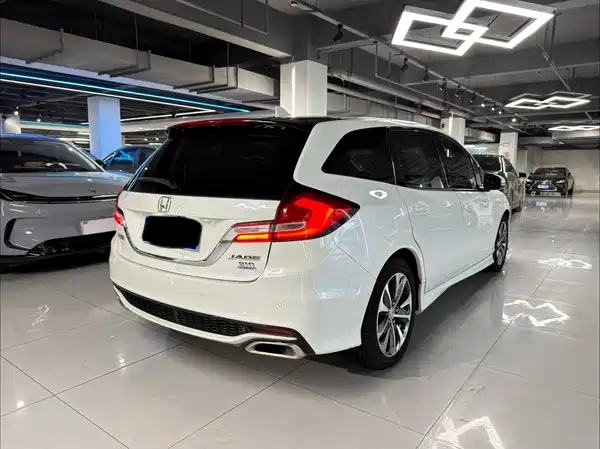 Honda Jade 2019