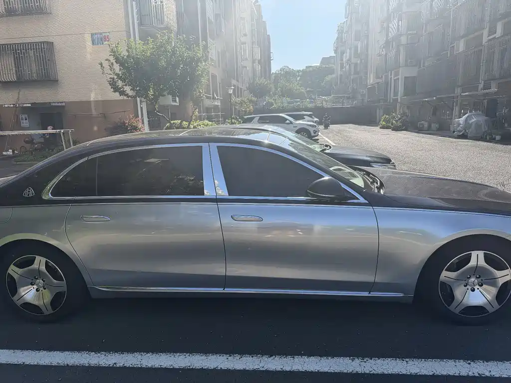 Mercedes-Benz Maybach S-Class 2024